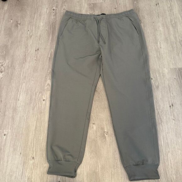 Abercrombie and Fitch Men’s jogger’s set of 2 size Large - Picture 2 of 10